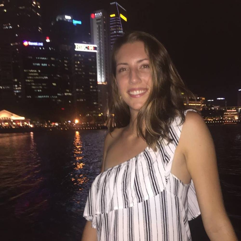 Meet your Posher, Lauren